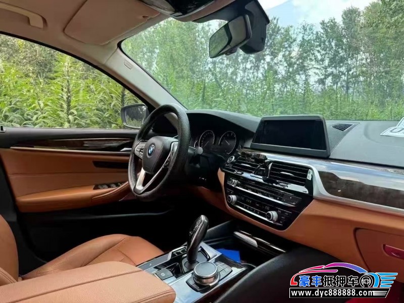 17年宝马5系轿车抵押车出售