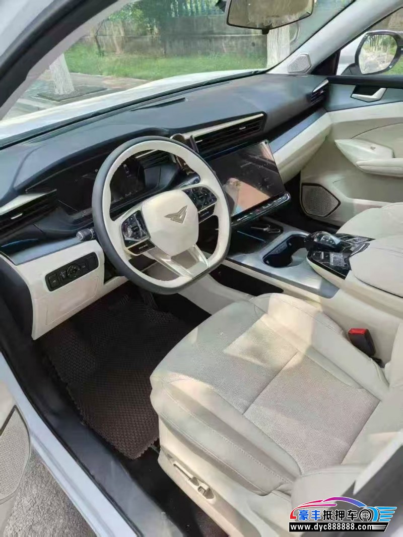 25年凯翼昆仑轿车抵押车出售