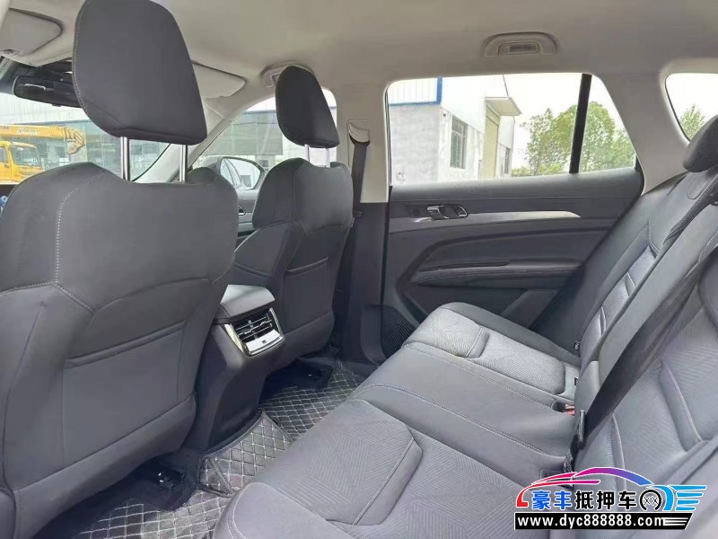 24年福特领裕轿车抵押车出售