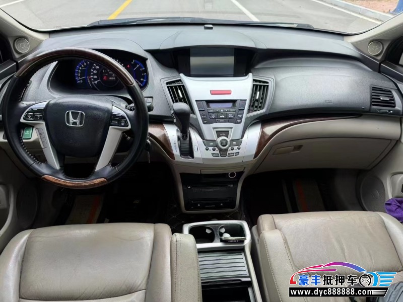 13年本田奥德赛轿车抵押车出售