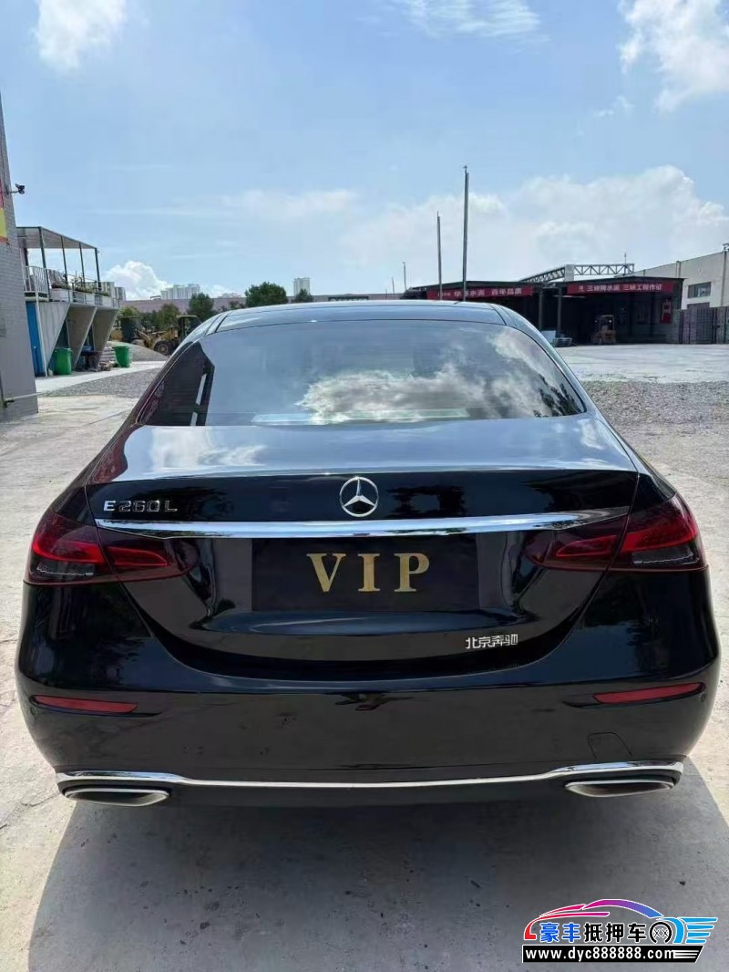 20年奔驰E轿车抵押车出售