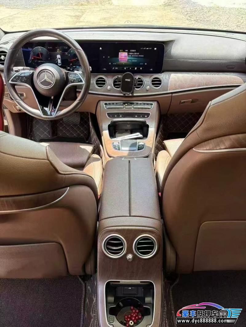 20年奔驰E轿车抵押车出售