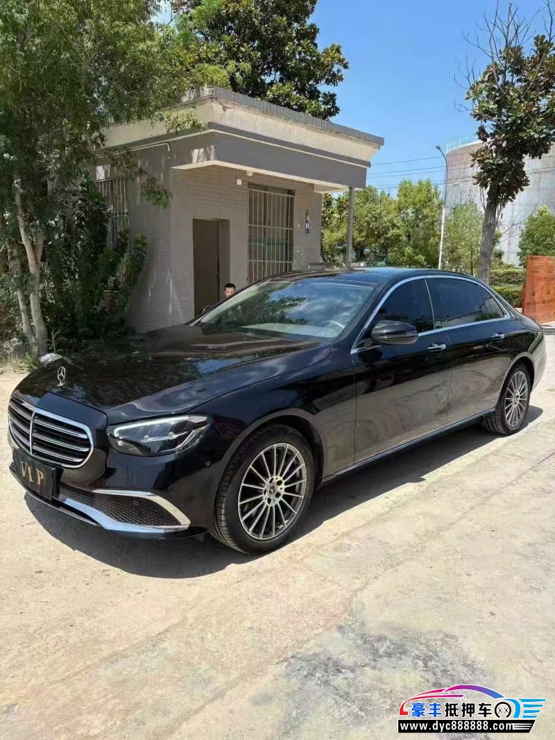 20年奔驰E轿车抵押车出售