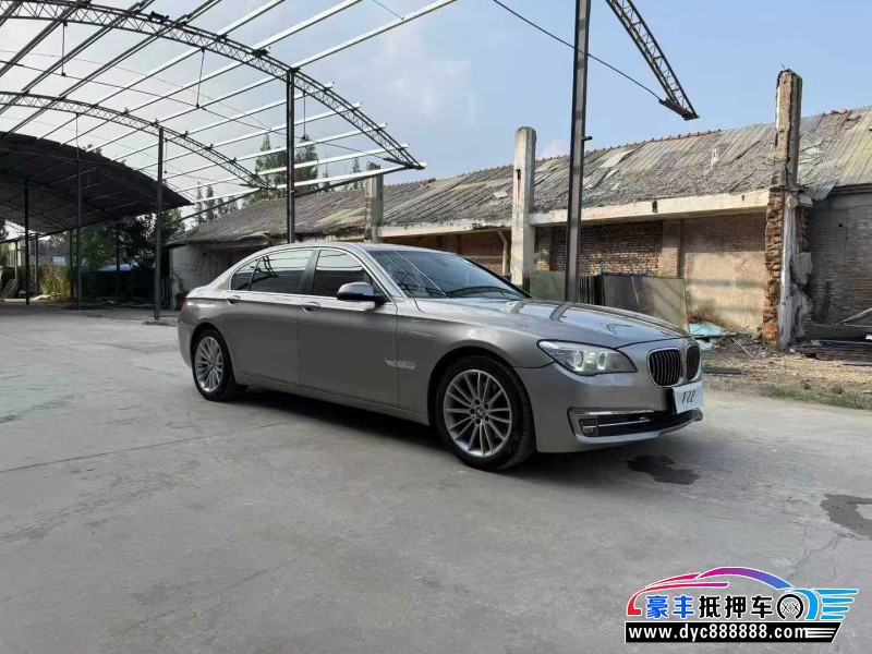 15年宝马7系轿车抵押车出售