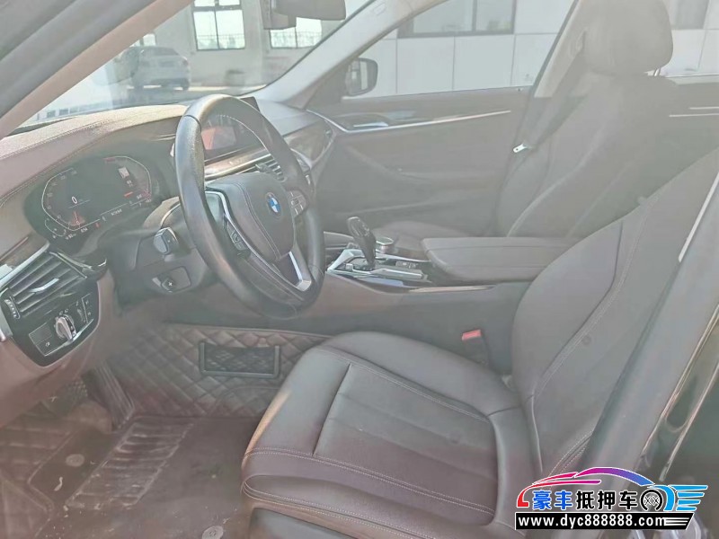 20年宝马5系轿车抵押车出售