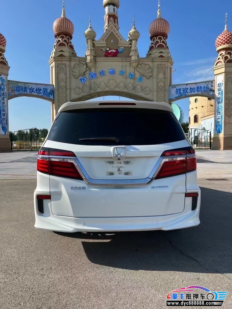 16年本田艾力绅轿车抵押车出售