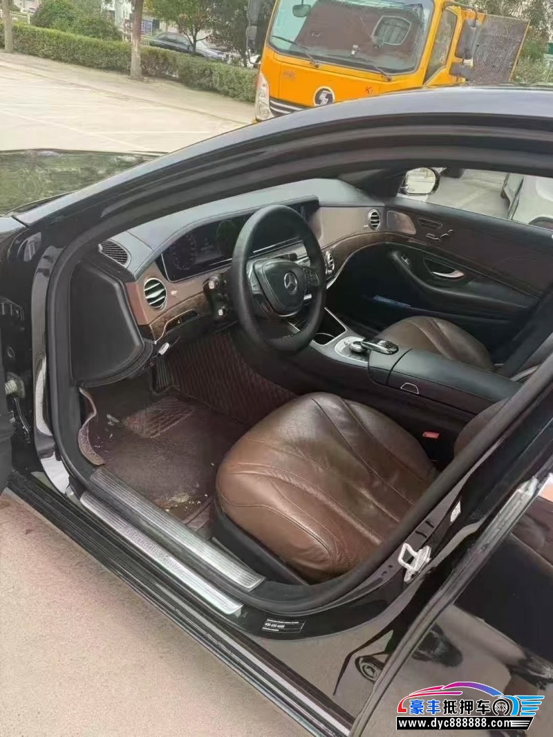 15年奔驰S轿车抵押车出售