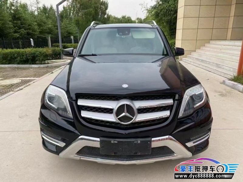 15年奔驰GLK轿车抵押车出售