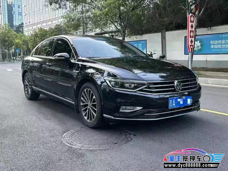 21年大众迈腾轿车抵押车出售