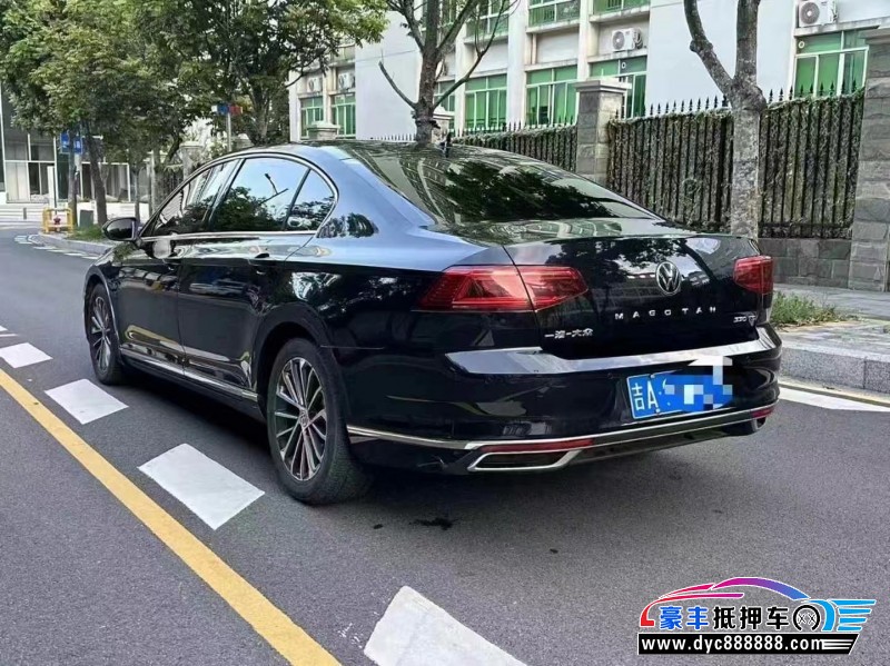 21年大众迈腾轿车抵押车出售