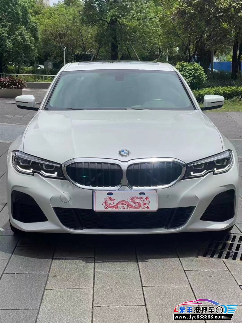 22年宝马3系轿车抵押车出售