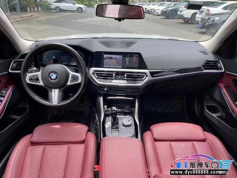 22年宝马3系轿车抵押车出售