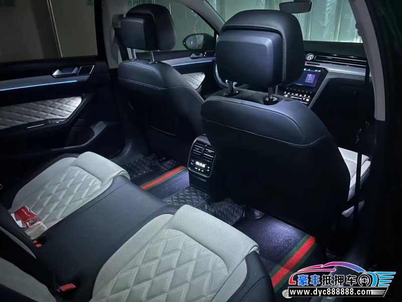 22年大众迈腾轿车抵押车出售