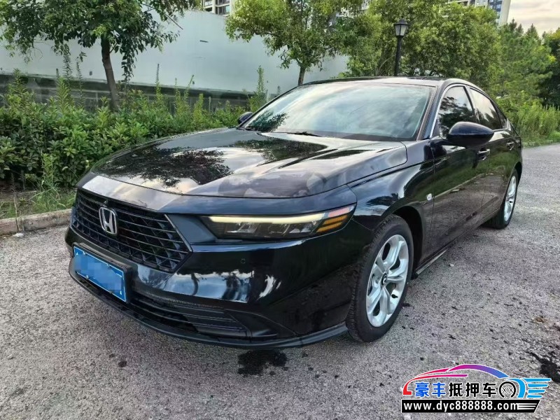 24年本田雅阁轿车抵押车出售