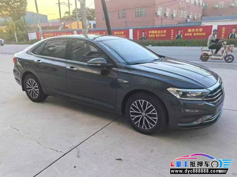 20年大众速腾轿车抵押车出售