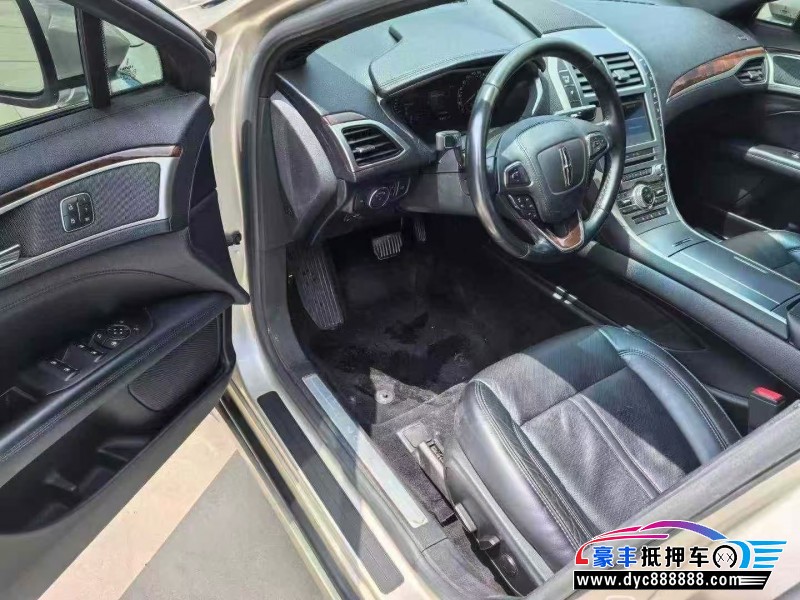 16年林肯MKZ轿车抵押车出售