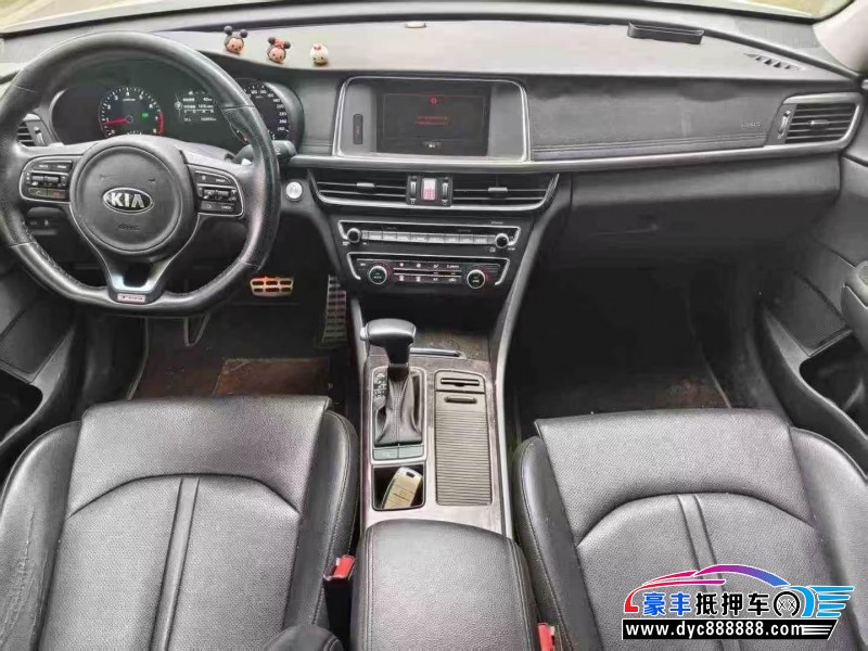 16年起亚K5轿车抵押车出售