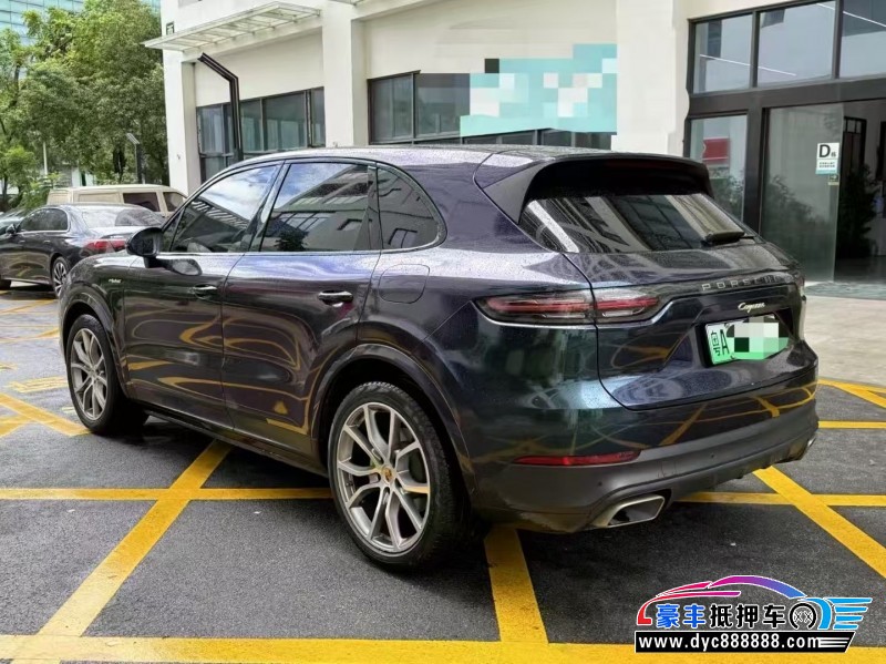 22年保时捷卡宴轿车抵押车出售