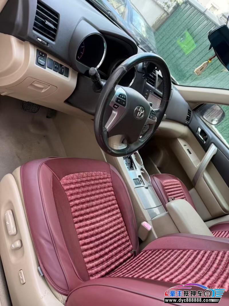 14年丰田汉兰达轿车抵押车出售