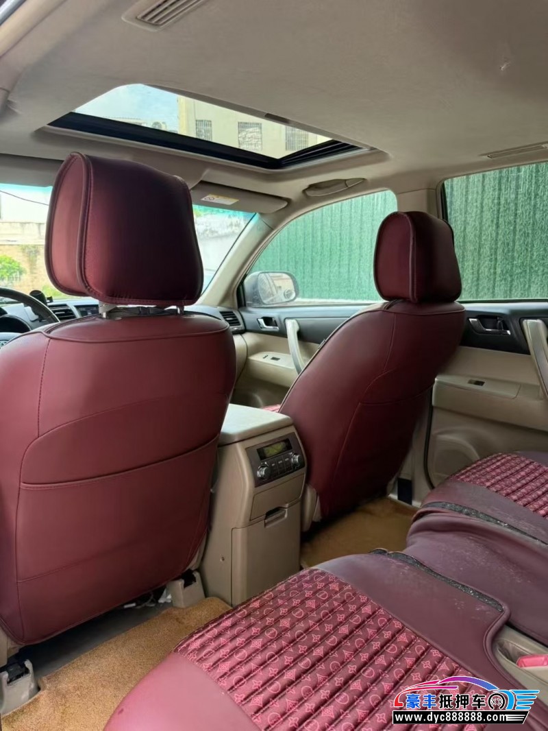 14年丰田汉兰达轿车抵押车出售