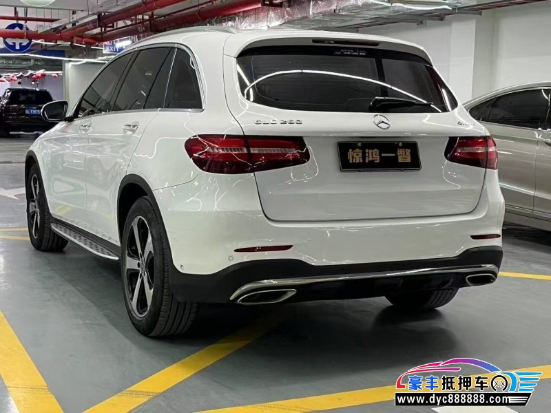 18年奔驰GLC轿车抵押车出售