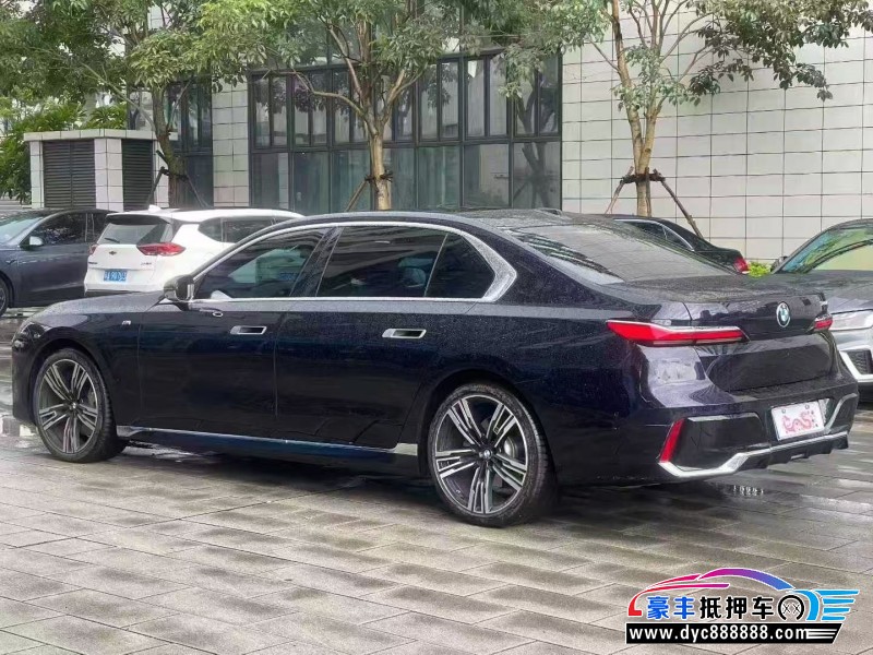 23年宝马7系轿车抵押车出售