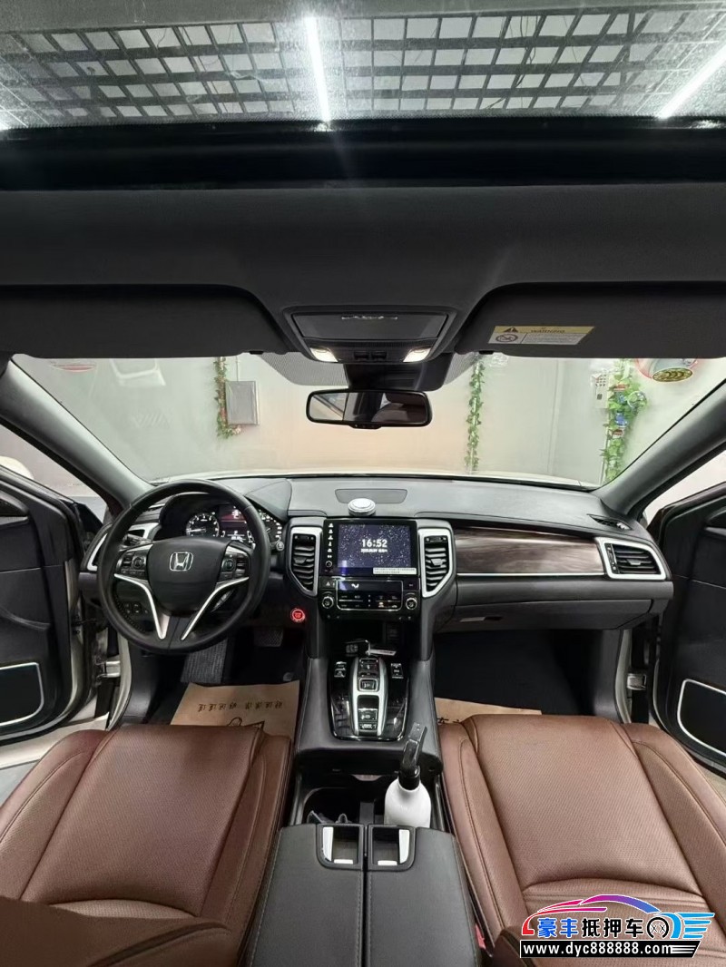 19年本田UR-V轿车抵押车出售