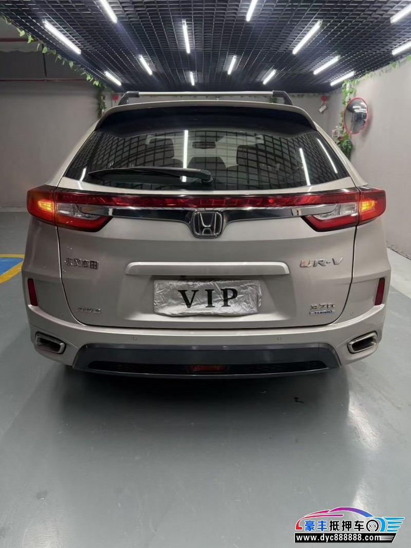 19年本田UR-V轿车抵押车出售