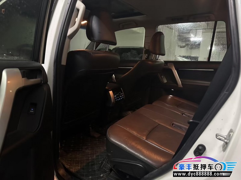 20年丰田普拉多（霸道）轿车抵押车出售