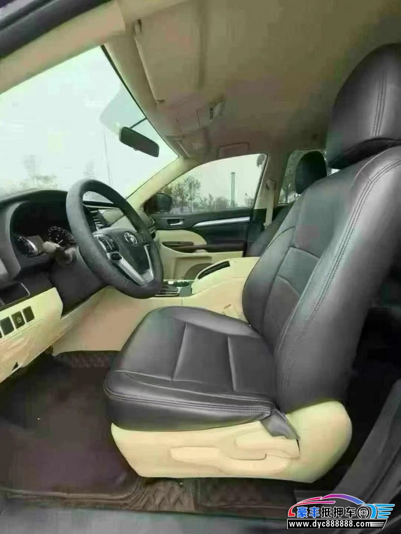 20年丰田汉兰达轿车抵押车出售