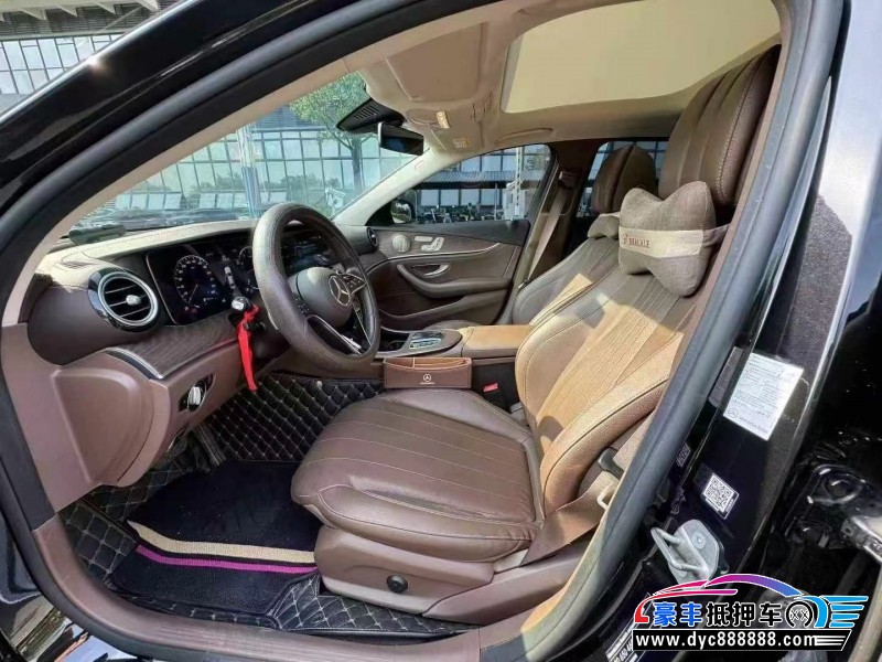 21年奔驰E轿车抵押车出售