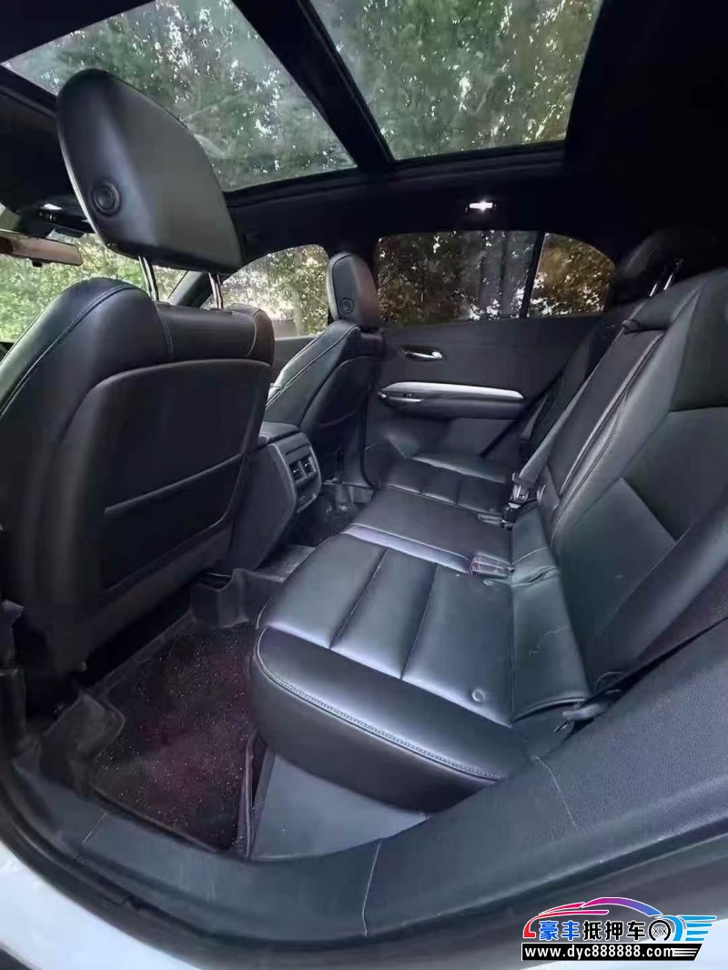 19年凯迪拉克XT4轿车抵押车出售