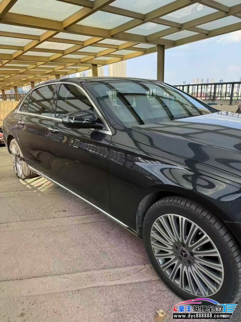 21年奔驰E轿车抵押车出售