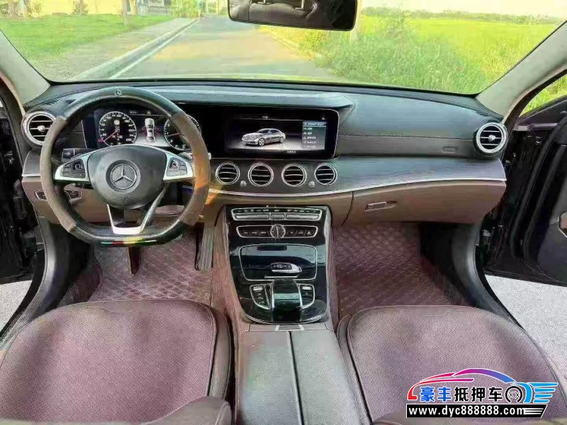 18年奔驰E轿车抵押车出售