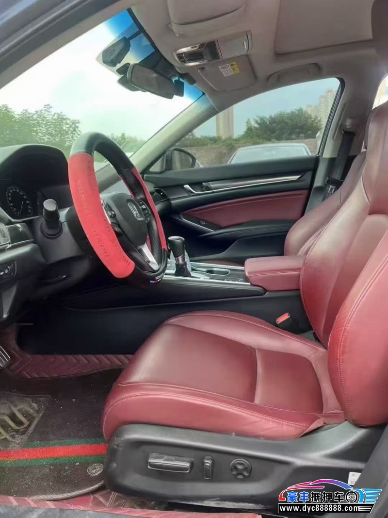 22年本田雅阁轿车抵押车出售