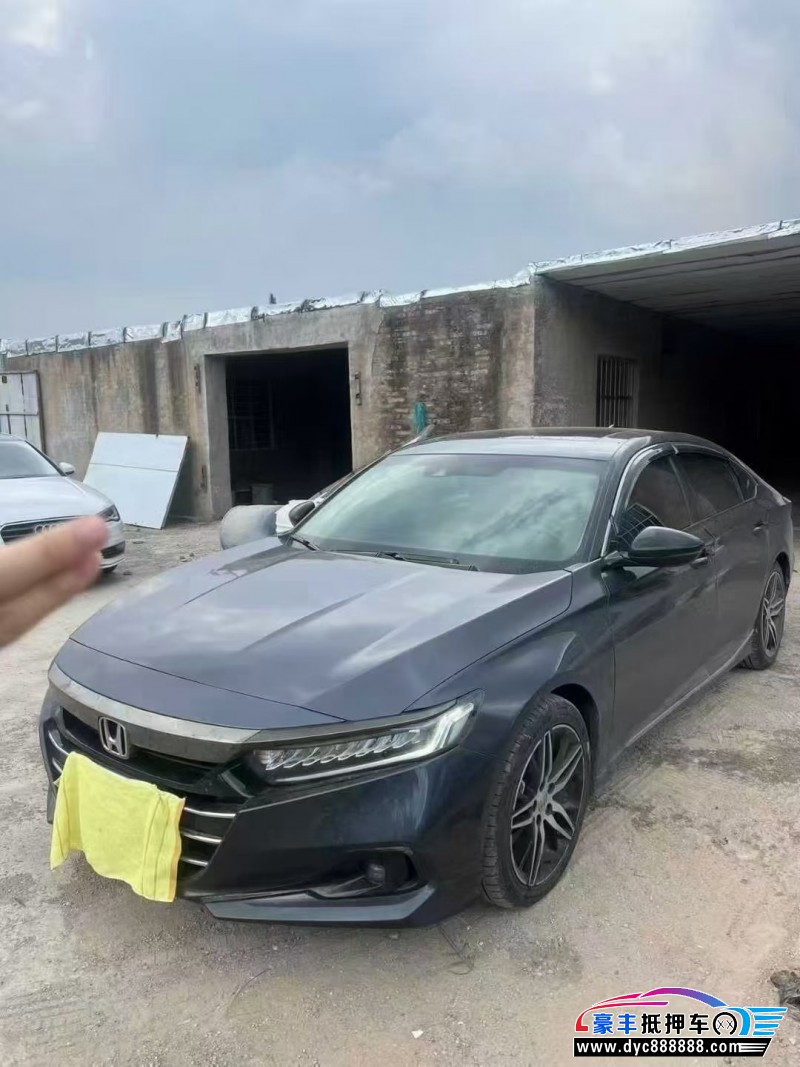 22年本田雅阁轿车抵押车出售