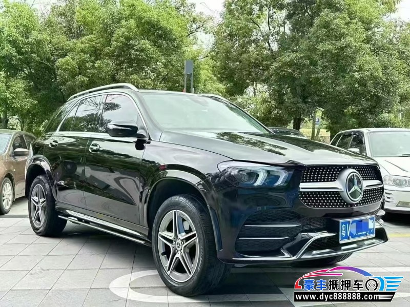 20年奔驰GLE轿车抵押车出售