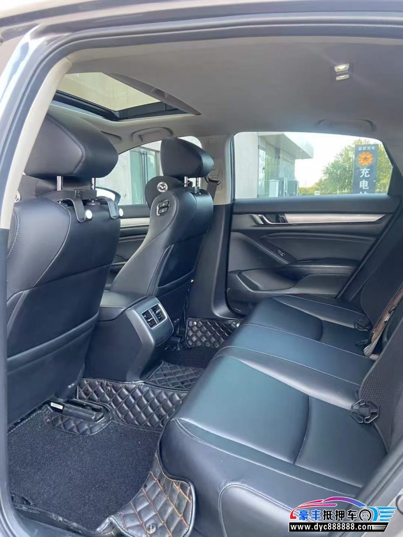 20年本田雅阁轿车抵押车出售