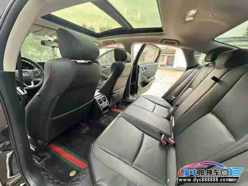 23年本田雅阁轿车抵押车出售