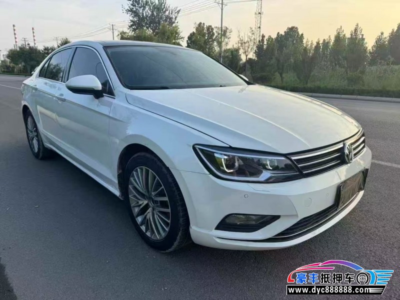 15年大众凌渡轿车抵押车出售