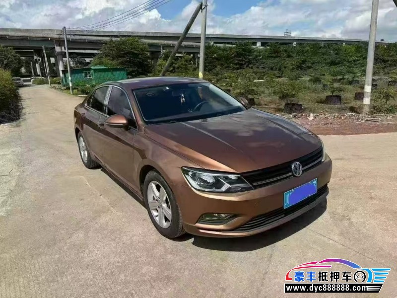 18年大众凌渡轿车抵押车出售