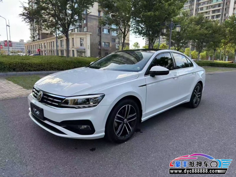 22年大众凌渡轿车抵押车出售