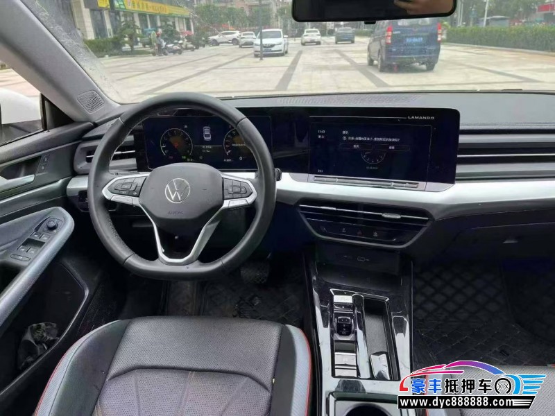 22年大众凌渡轿车抵押车出售