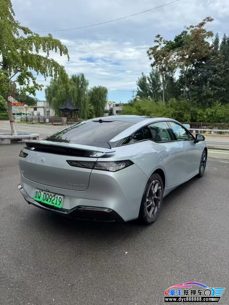 24年埃安昊铂轿车抵押车出售