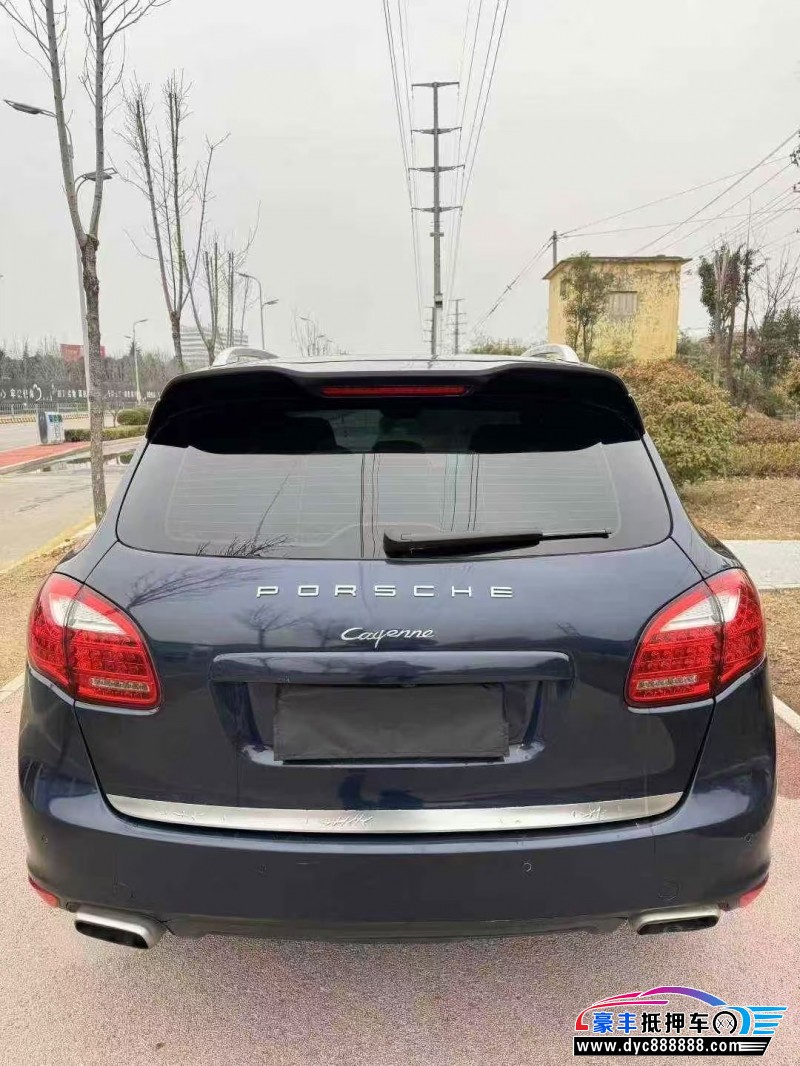 13年保时捷卡宴轿车抵押车出售