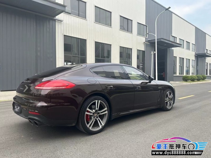 15年保时捷帕纳梅拉轿车抵押车出售