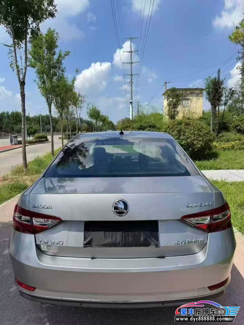 18年斯柯达速派轿车抵押车出售