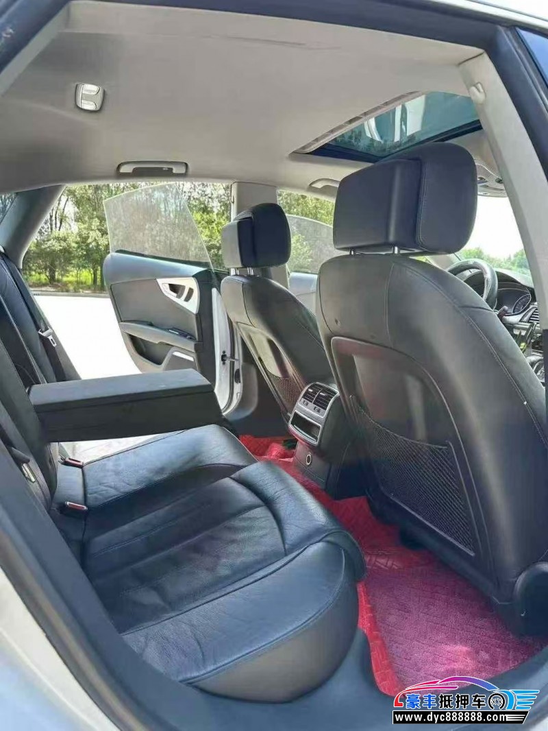 18年奥迪A7轿车抵押车出售