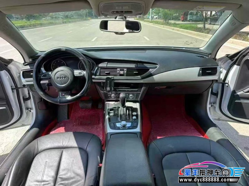 18年奥迪A7轿车抵押车出售