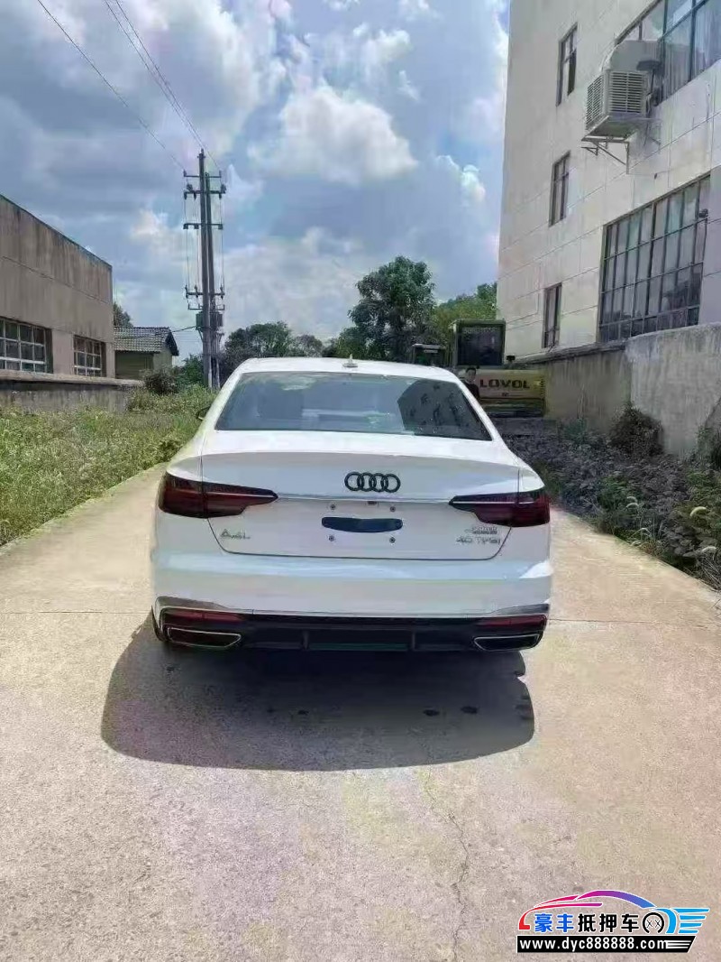 21年奥迪A4L轿车抵押车出售